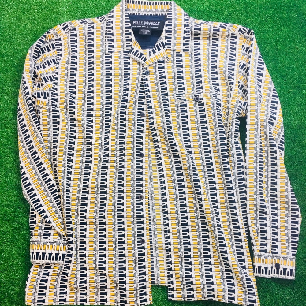Pellet Pelle button up